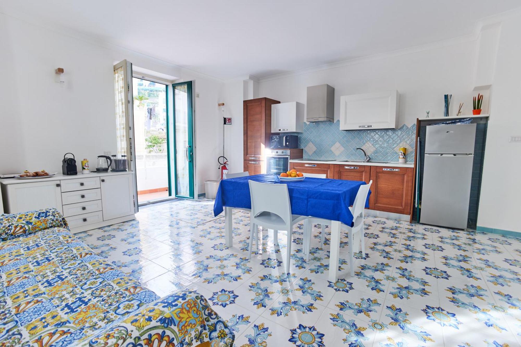 Seashell Apartment مينوري المظهر الخارجي الصورة